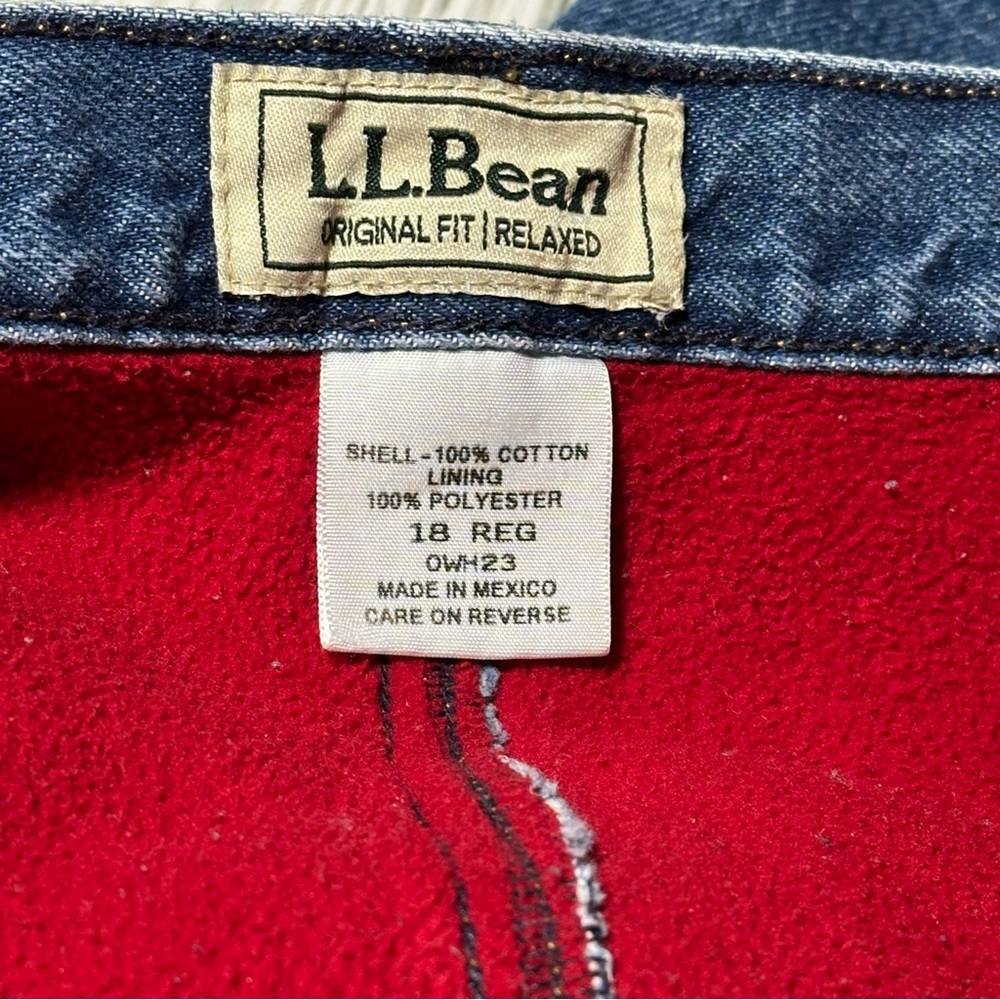 Classic High-Rise Women’s Blue Denim Jeans with Red Fleece Lining - Picture 5 of 12